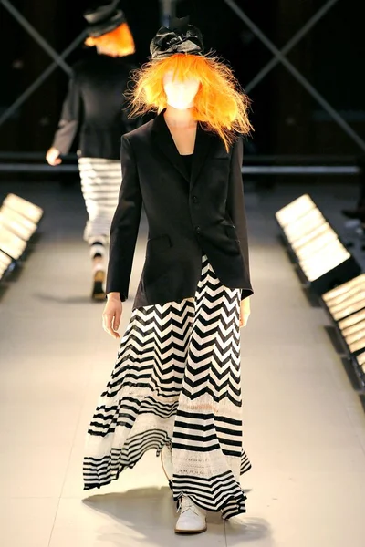Look 44